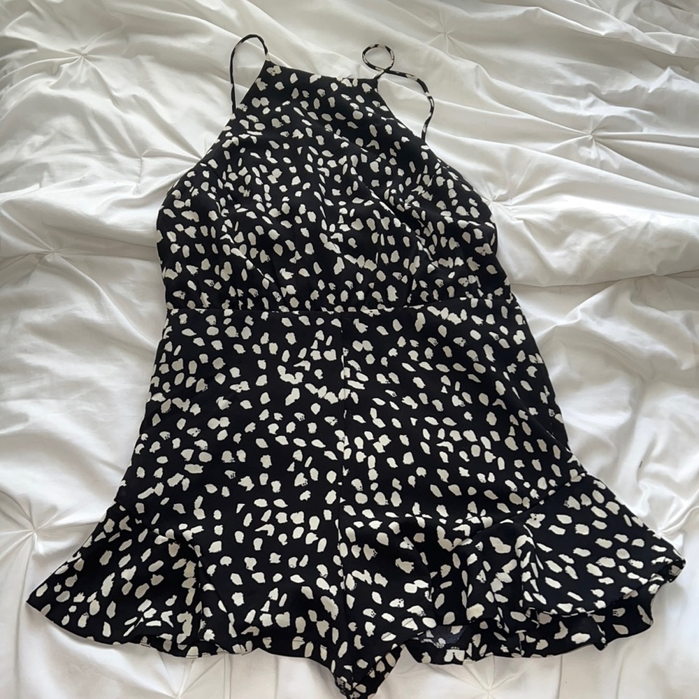 Black& white high neck romper